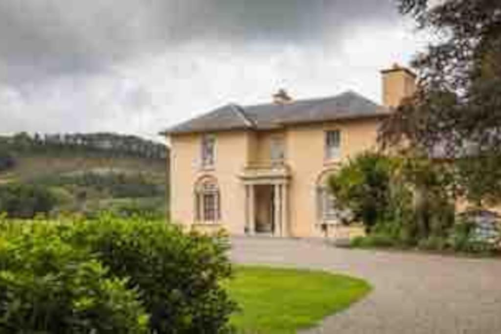 Y Villa Mor Llanarth  Екстериор снимка